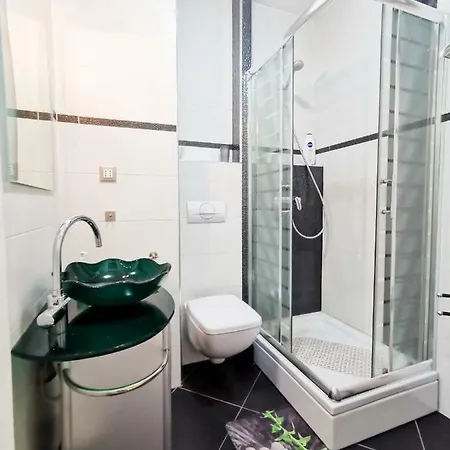 Veduta Luxury Apartment